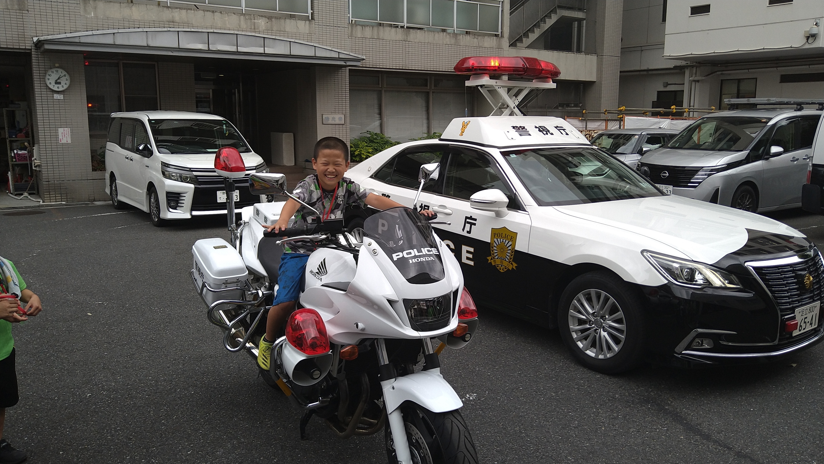 警察１